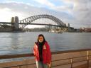 Alice vor der Harbour Bridge